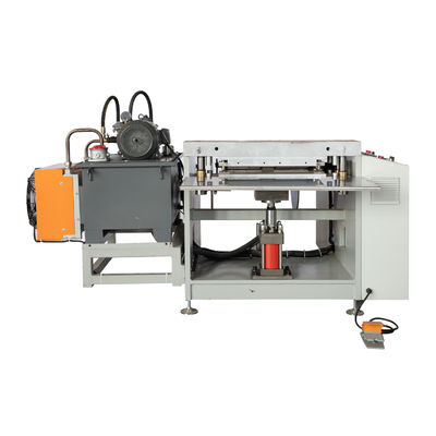 Voedingsmiddelenwinkel Halfautomatische zaagbladen persmachine voor het vastklemmen film bakpapier Aluminium folie doos