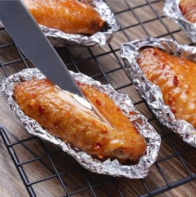 Voedingsmiddelenklasse 8011: rollen van aluminiumfolie van legering voor verpakkingen voor huishoudens en horeca