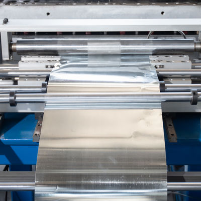 Automatische zaagmachine voor verpakkingen