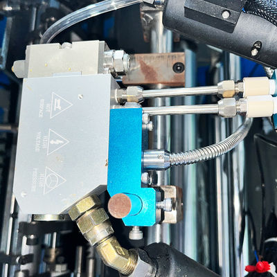 Zes-assige keuken aluminium folie rollen snijmachine met stabiele prestaties